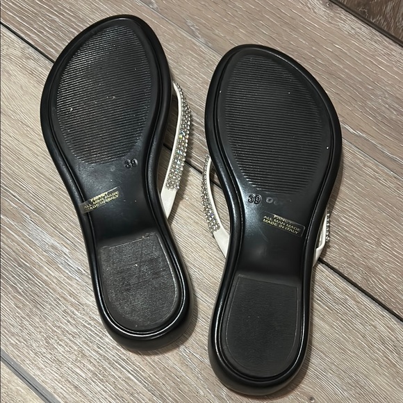 Apri -Man Made in Italy White Rhinestone Sandals with Cushioned Footbed - Picture 7 of 9